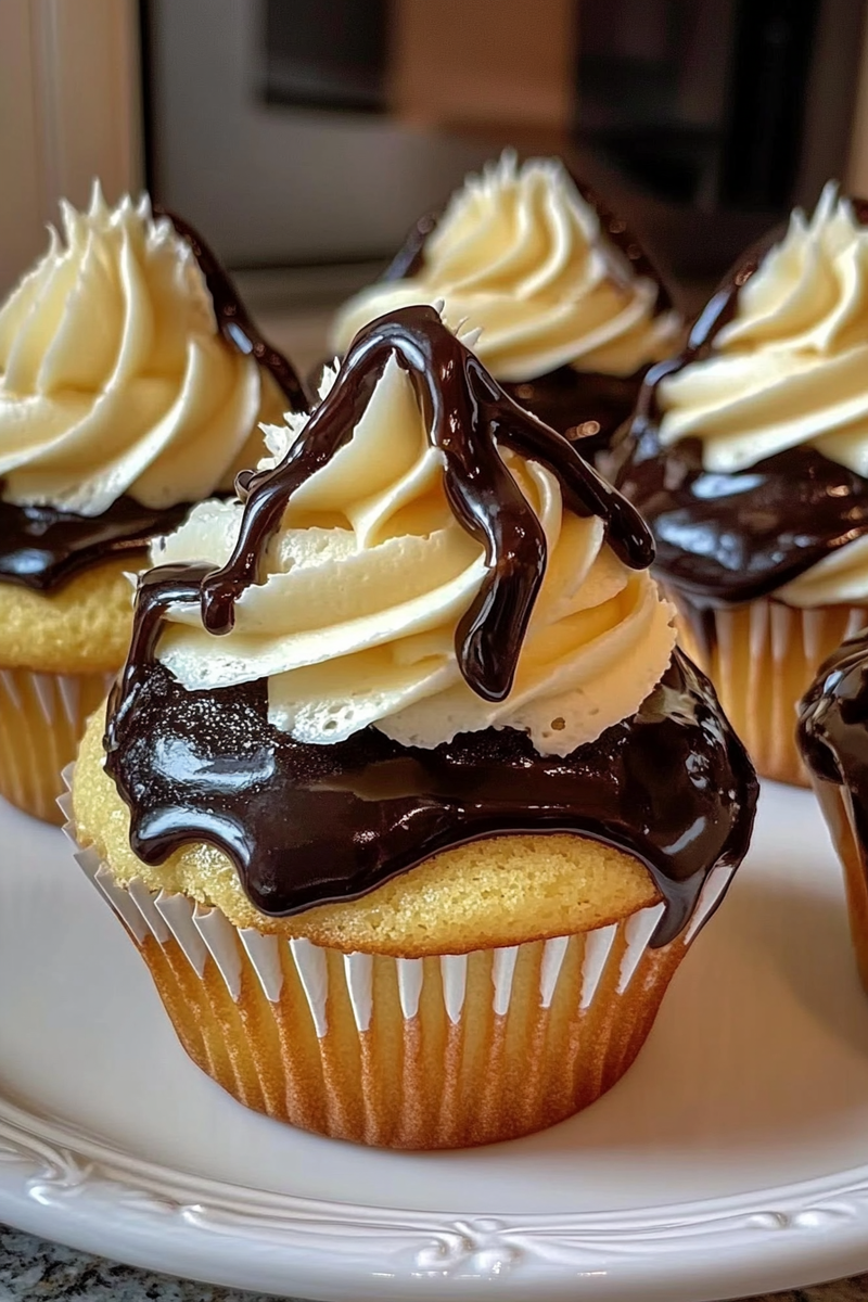 Boston Cream Pie Cupcakes